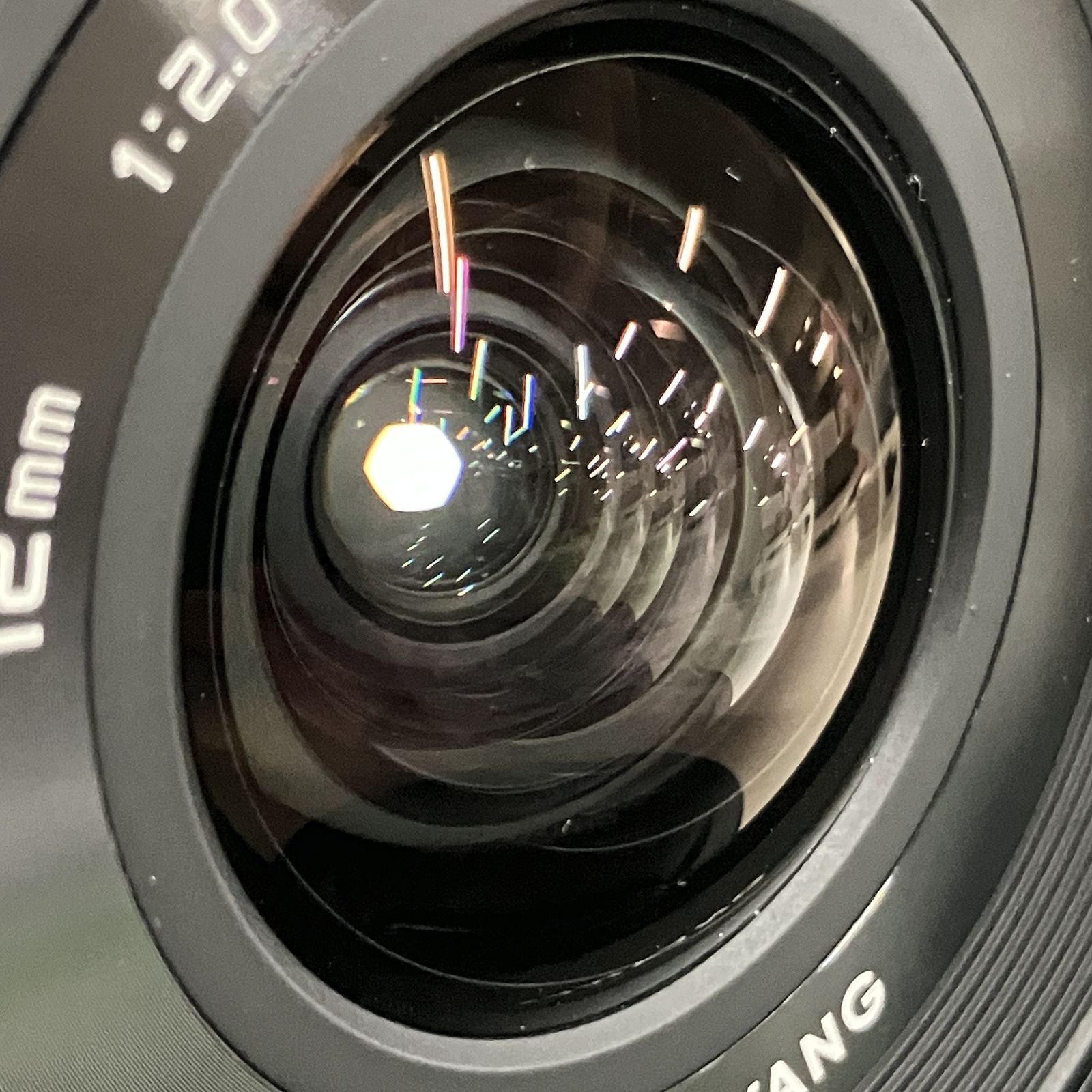 SAMYANG 12mm 1:2.0 NCS CS X 富士フィルム Xマウント サムヤン カメラ レンズ 中古 B11209564