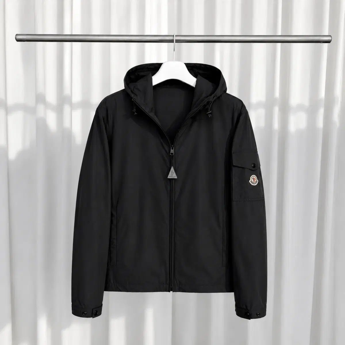 MONCLER モンクレール サシエル ロゴ パッチ WHO ジャケット ウィンドブレーカー