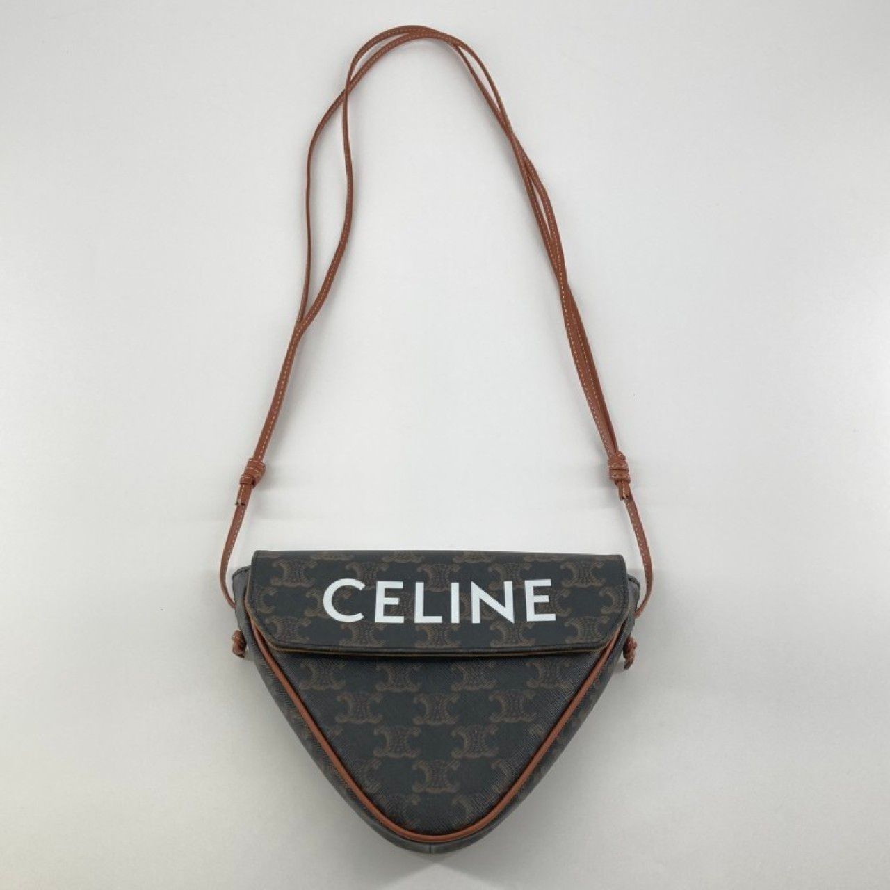 CELINE（セリーヌ） トリオンフ トライアングルバッグ ショルダー 