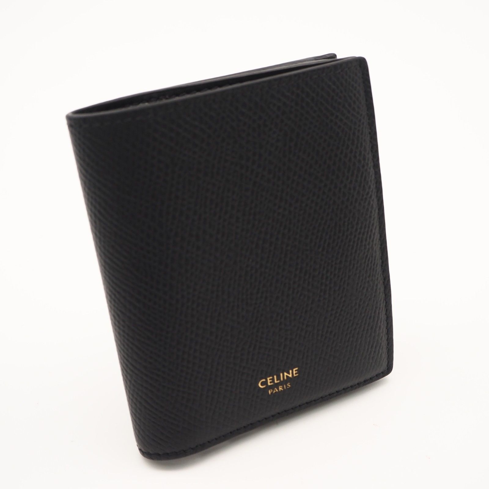 ★3日以内返品可★ 美品 CELINE セリーヌ グレインドカーフスキン コンパクトウォレット トリオンフ チャーム 10M103FVO.38NO 二つ折り財布 ブラック グレインカーフレザー レディース