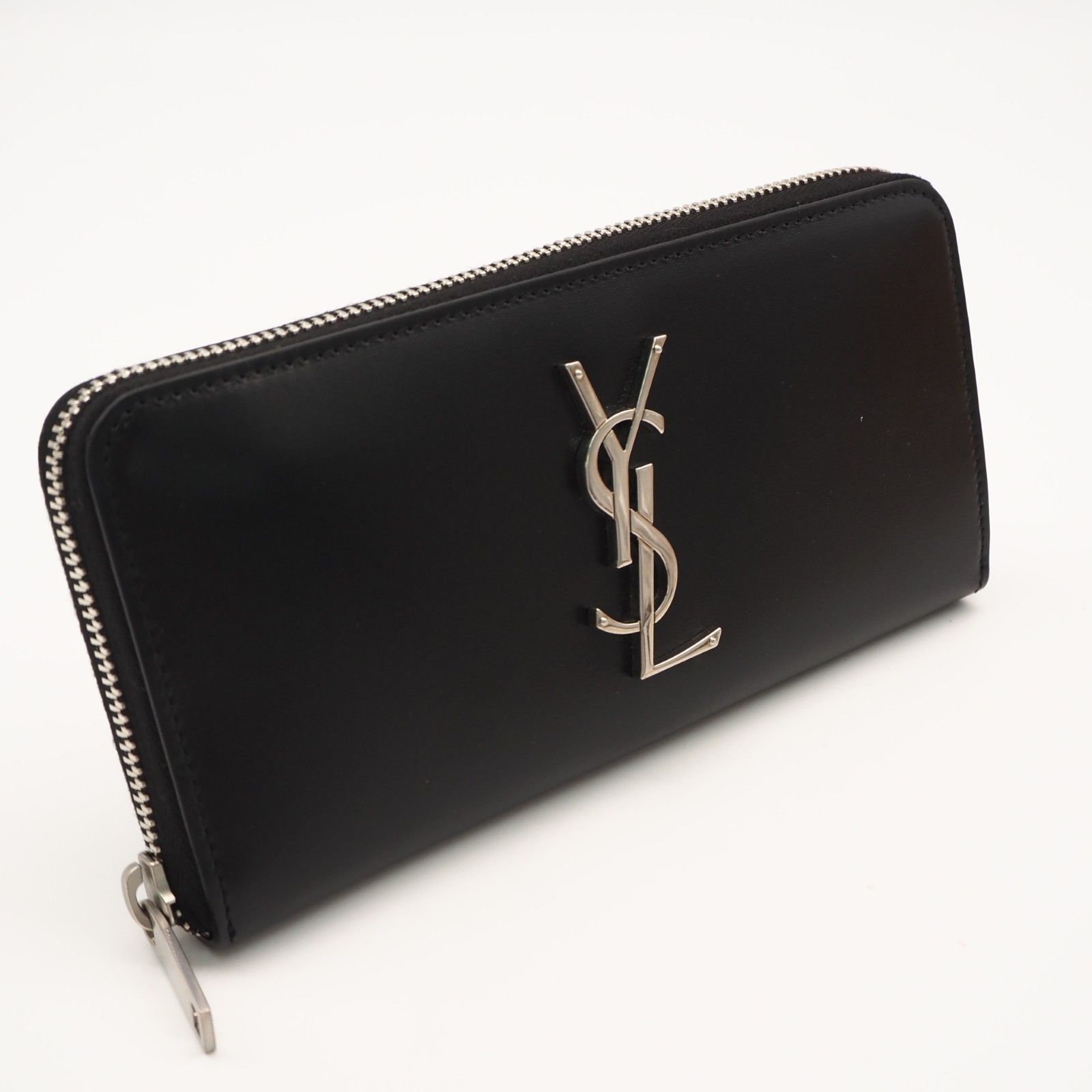 ★3日以内返品可★ 極美品 SAINT LAURENT PARIS サンローランパリ YSLロゴ カサンドラ ジップ アラウンド ウォレット 617415 長財布 ブラック シルバー カーフレザー メンズ
