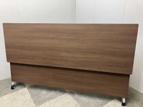 【中古品】オカムラ Elegasta(エレガスタ)シリーズ 1800サイドスタックテーブル 81E4AB MM99 ブラウン