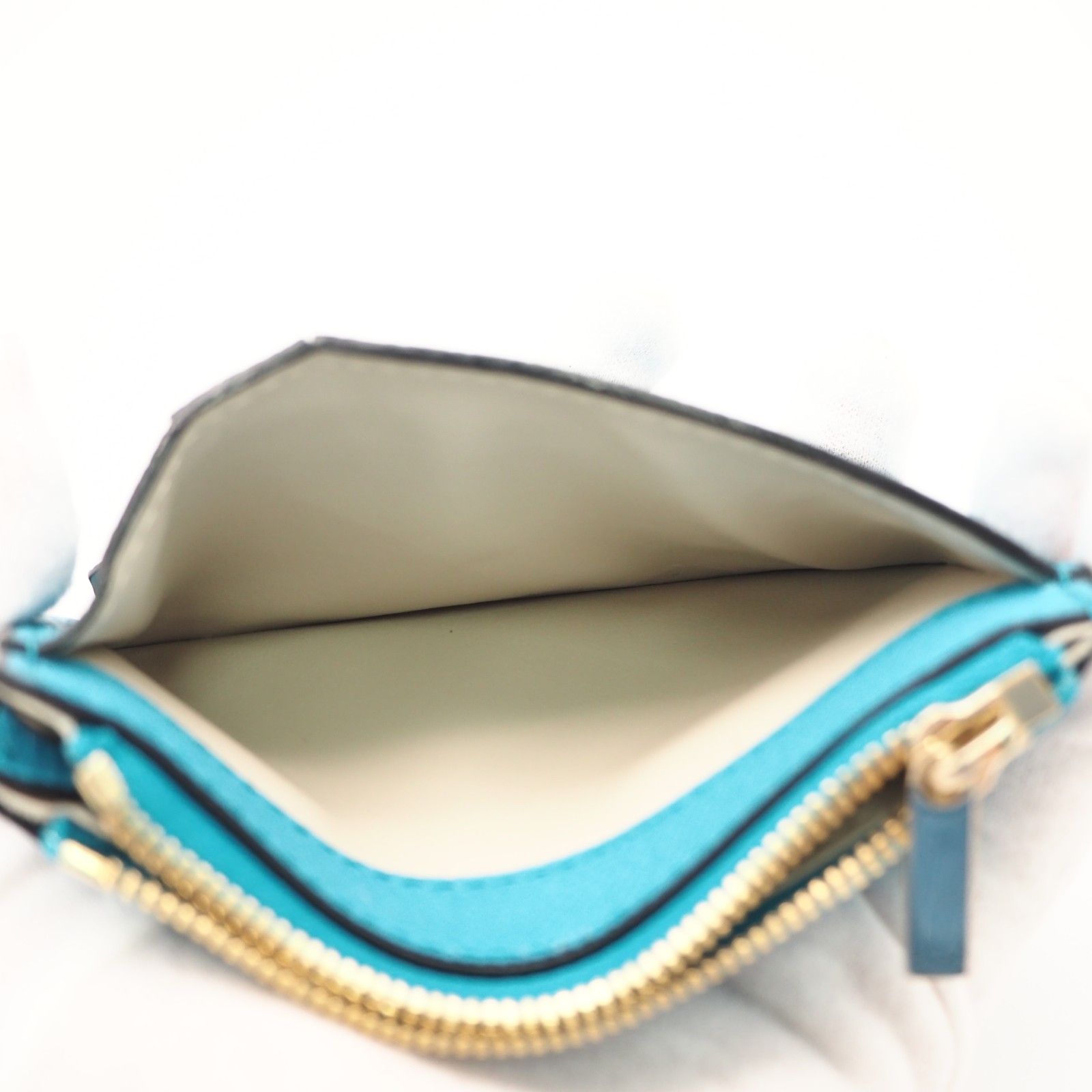 ☆3日以内返品可☆ 極美品 Valextra ヴァレクストラ ソフトカーフ 