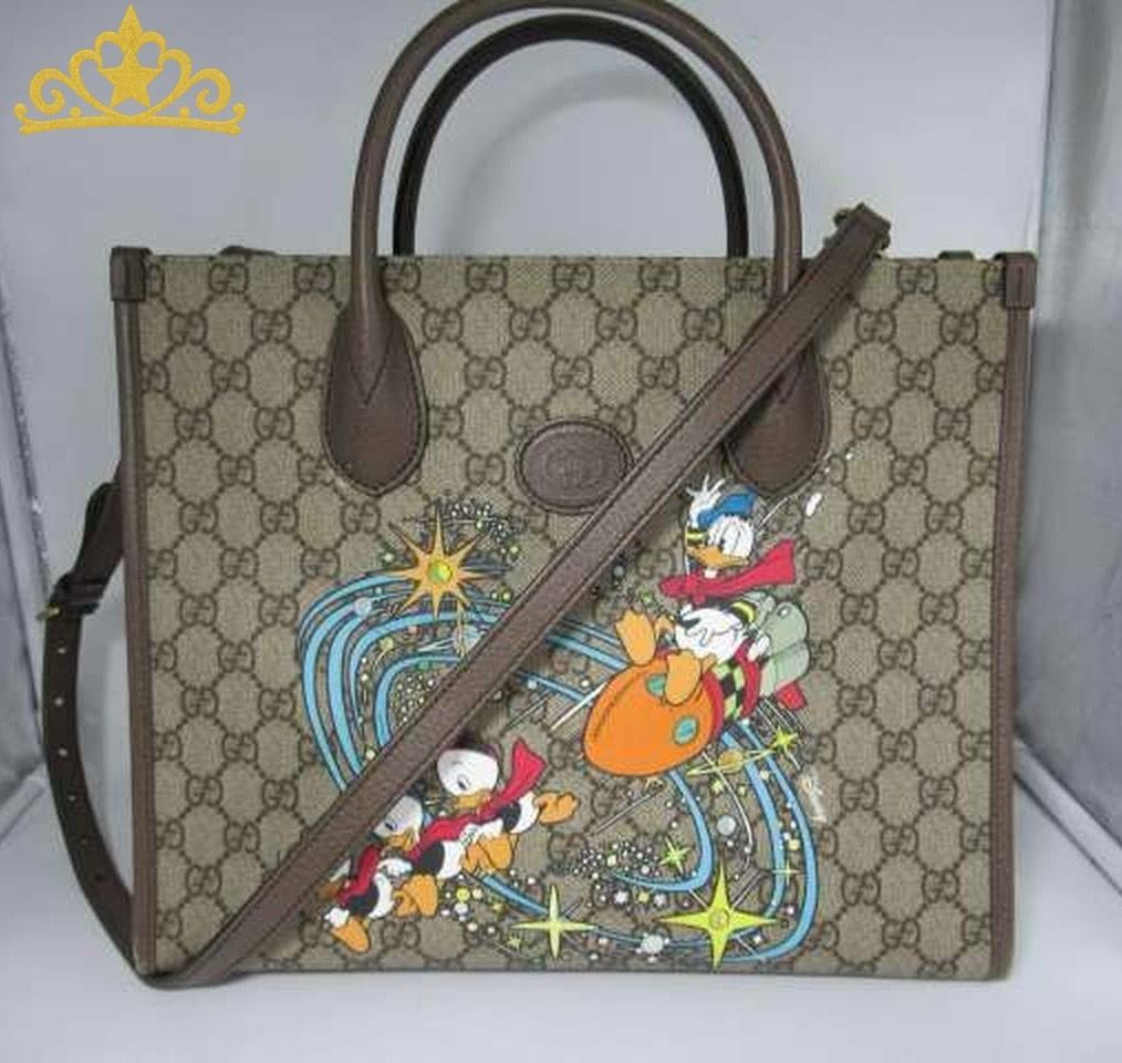 GUCCI × Disney ドナルドダック 2WAY トートバッグ レディース ベージュ グッチ