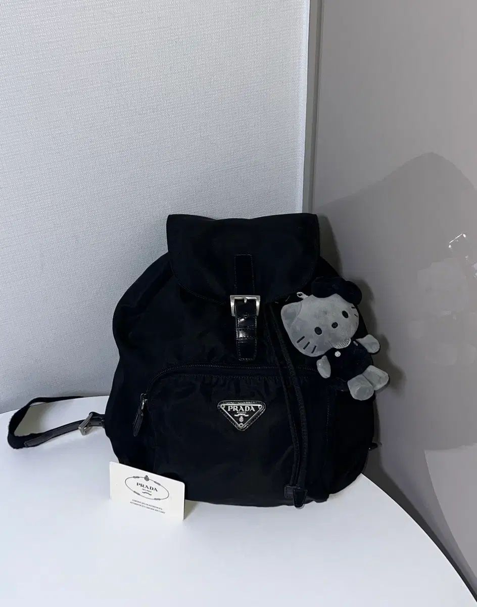 PRADA プラダ ナイロン バックル バックパック