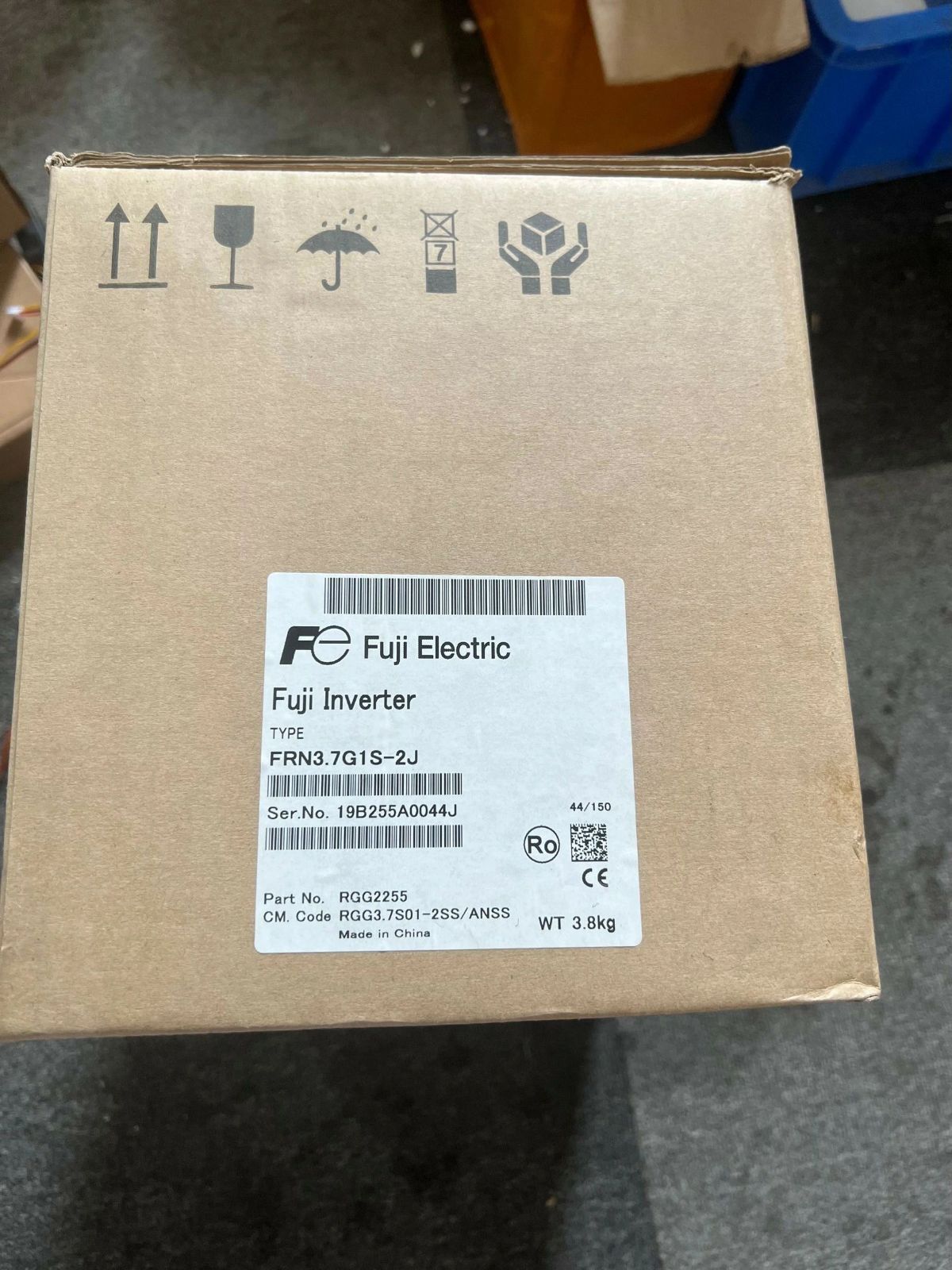 【 新品★送料無料 】富士電機 形 インバーター FRN3.7G1S-2J【６ヶ月保証】
