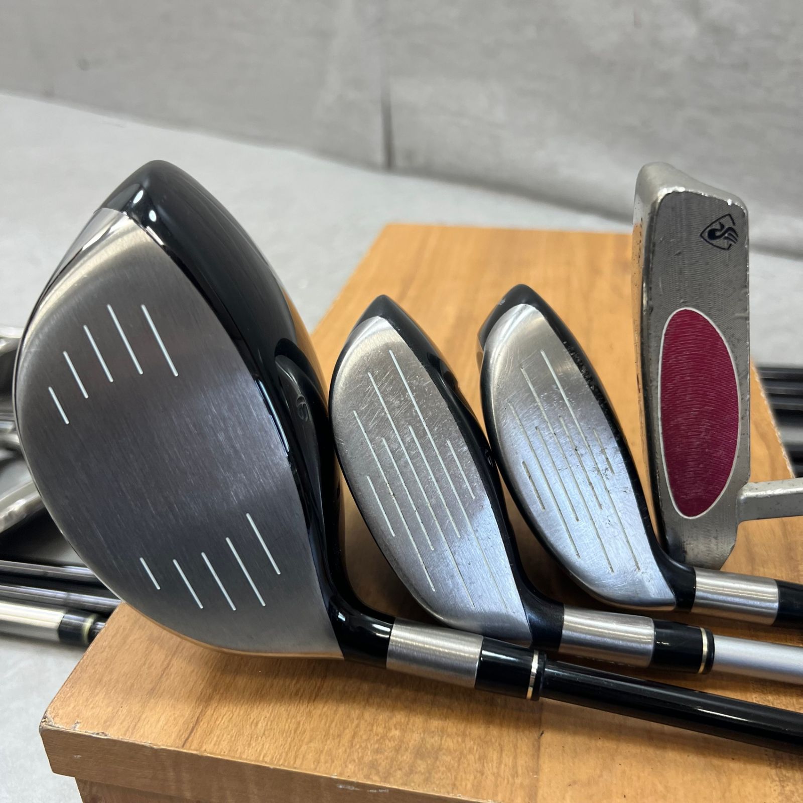 テーラーメイド メンズゴルフ クラブ14本セット 右利き用 キャディ 
