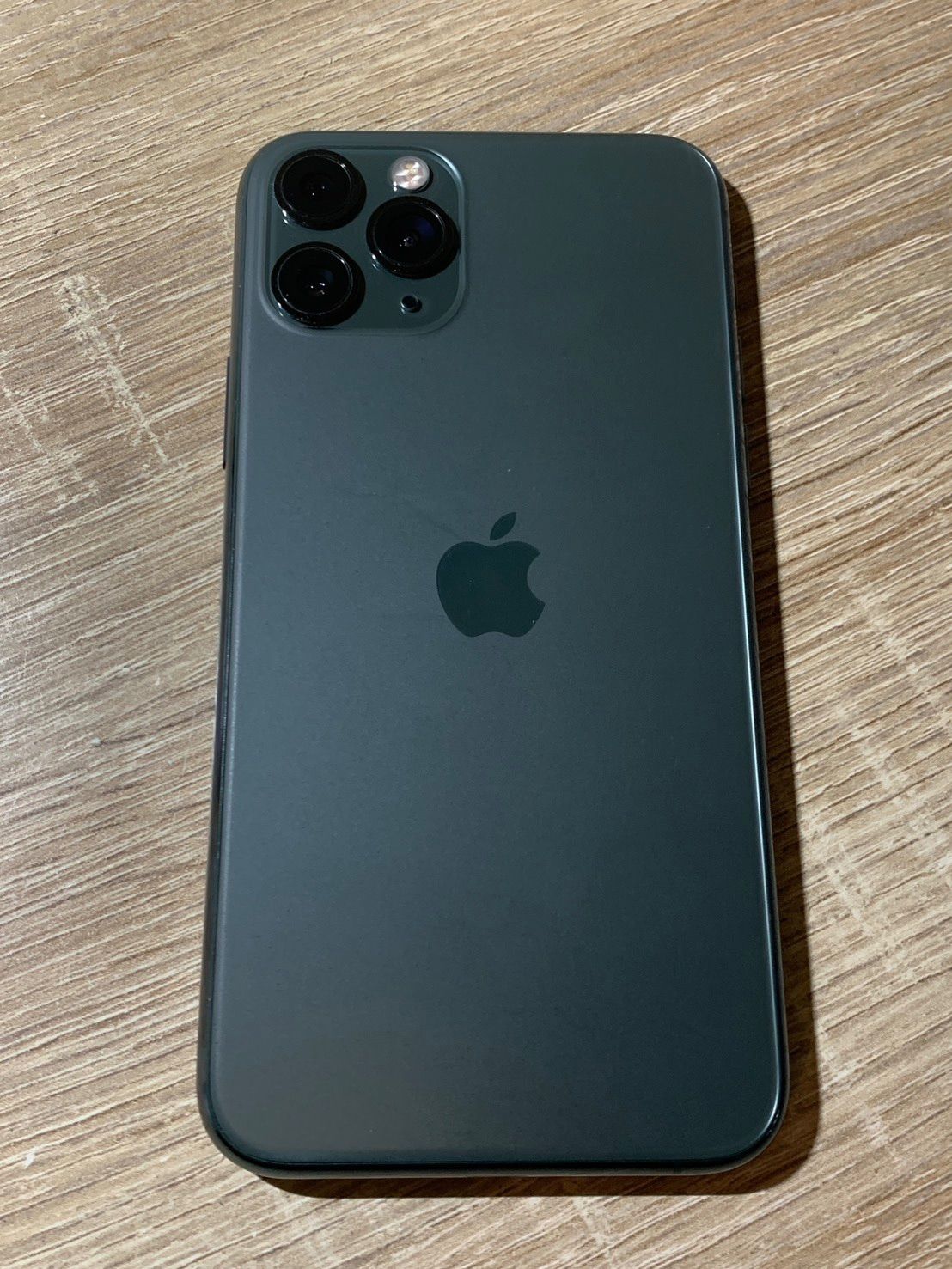 iPhone 11 Pro 256GB ミッドナイトグリーン