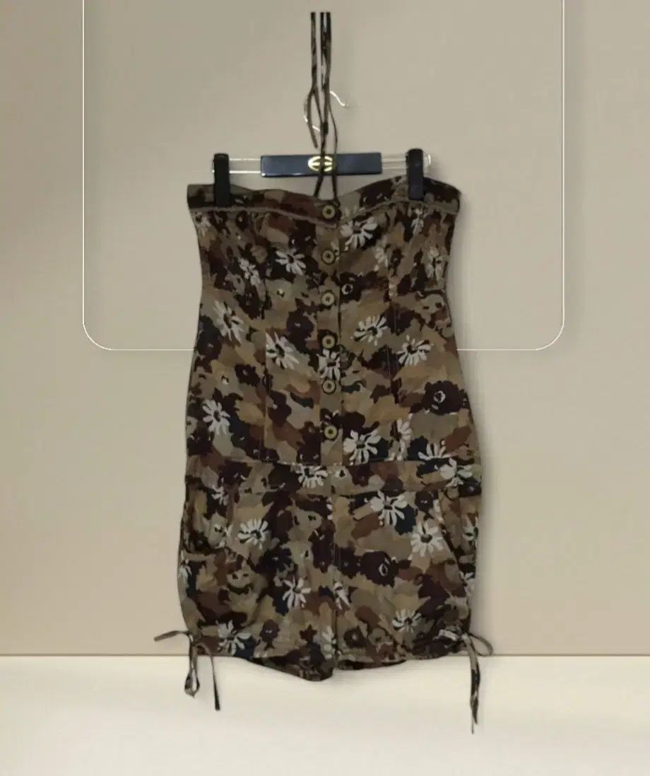 66 77 新品 レディース オールインワン ホルターネック ハーフパンツ ノースリーブ ショートパンツ 夏