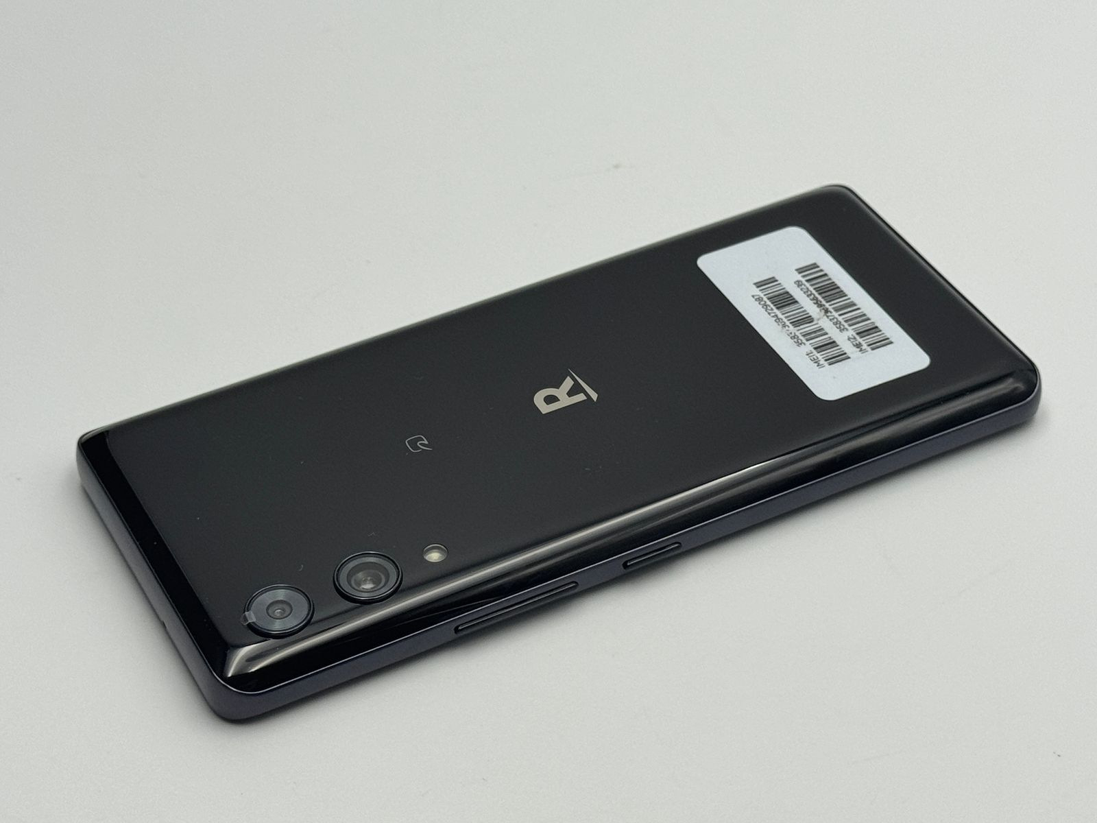 Rakuten Hand 5G P780 ブラック SIMフリー 中古A - メルカリ