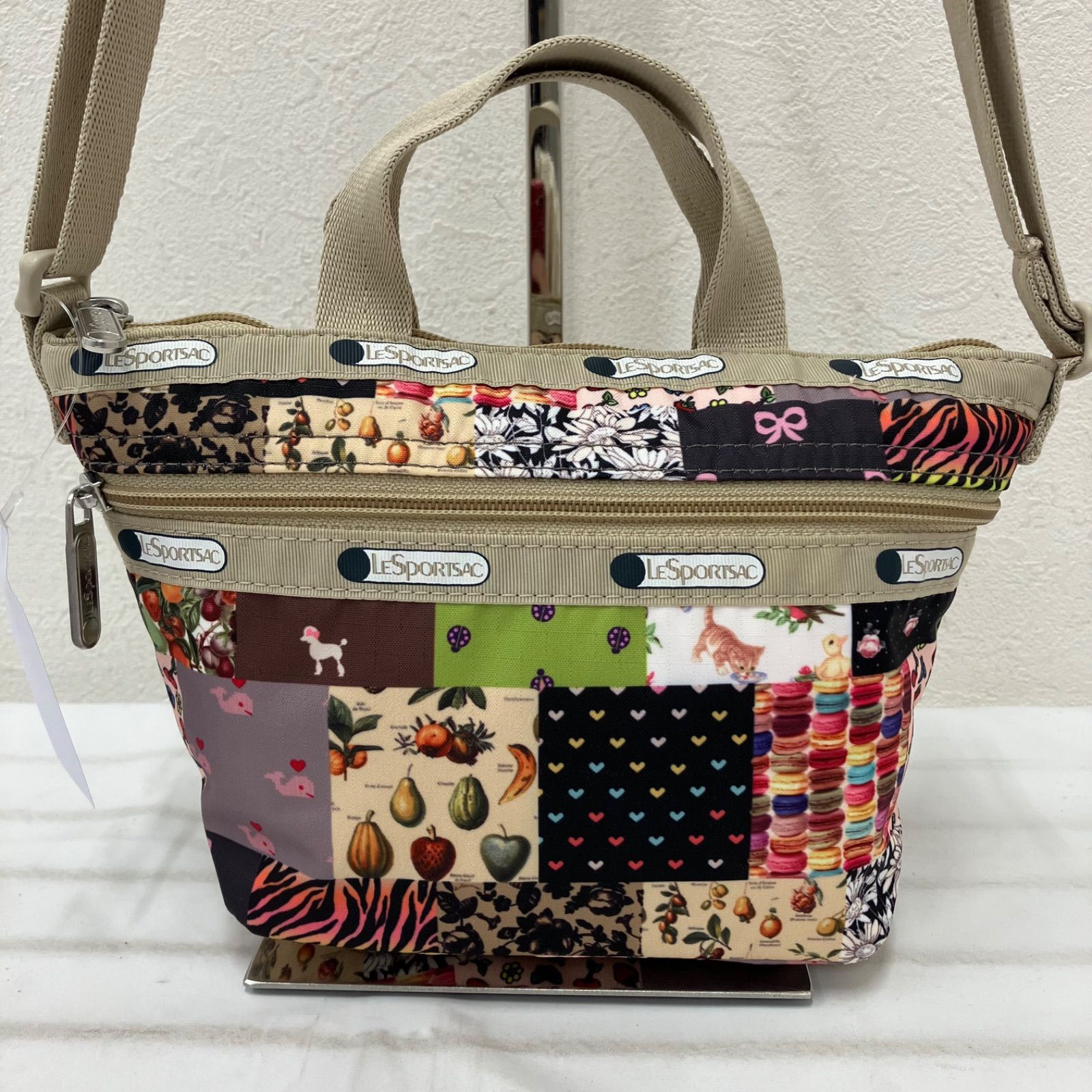 2949 良品 LeSportsac レスポートサック ハンドバッグ 2way ショルダーバッグ ミニバッグ レパッチ35 日本上陸35周年 日本限定 パッチワーク アニマル フルーツ 花 ナイロン 軽量 MINI CROSSBODY レディース