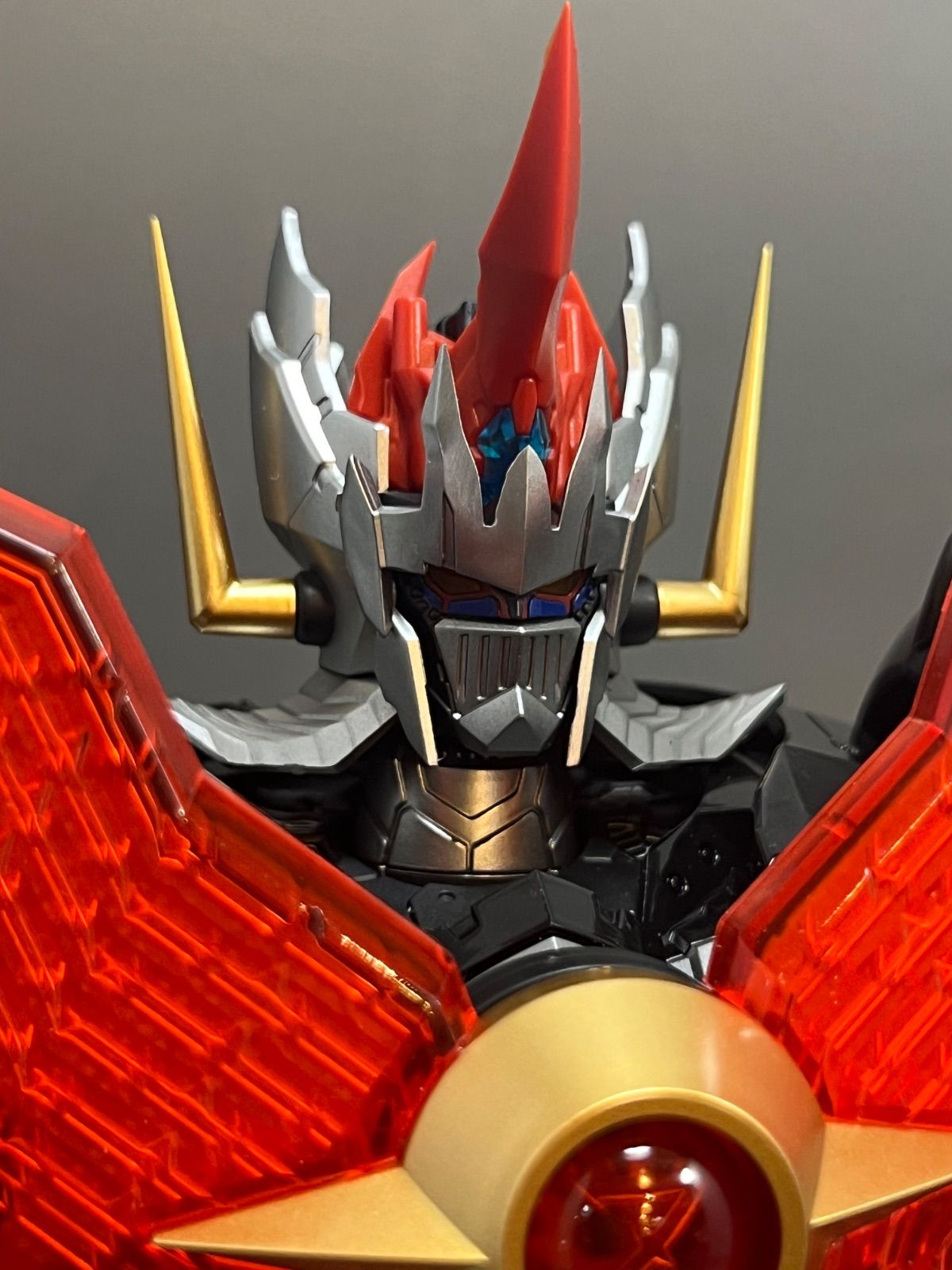 【完成品】TRON MODEL × DRAGON HORSE マジンカイザー 合金フレーム プラスチックモデルキット プラモデル　完成品