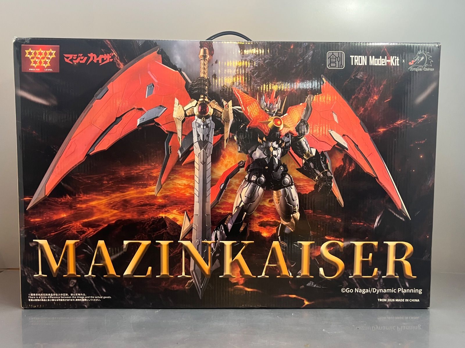 【完成品】TRON MODEL × DRAGON HORSE マジンカイザー 合金フレーム プラスチックモデルキット プラモデル　完成品