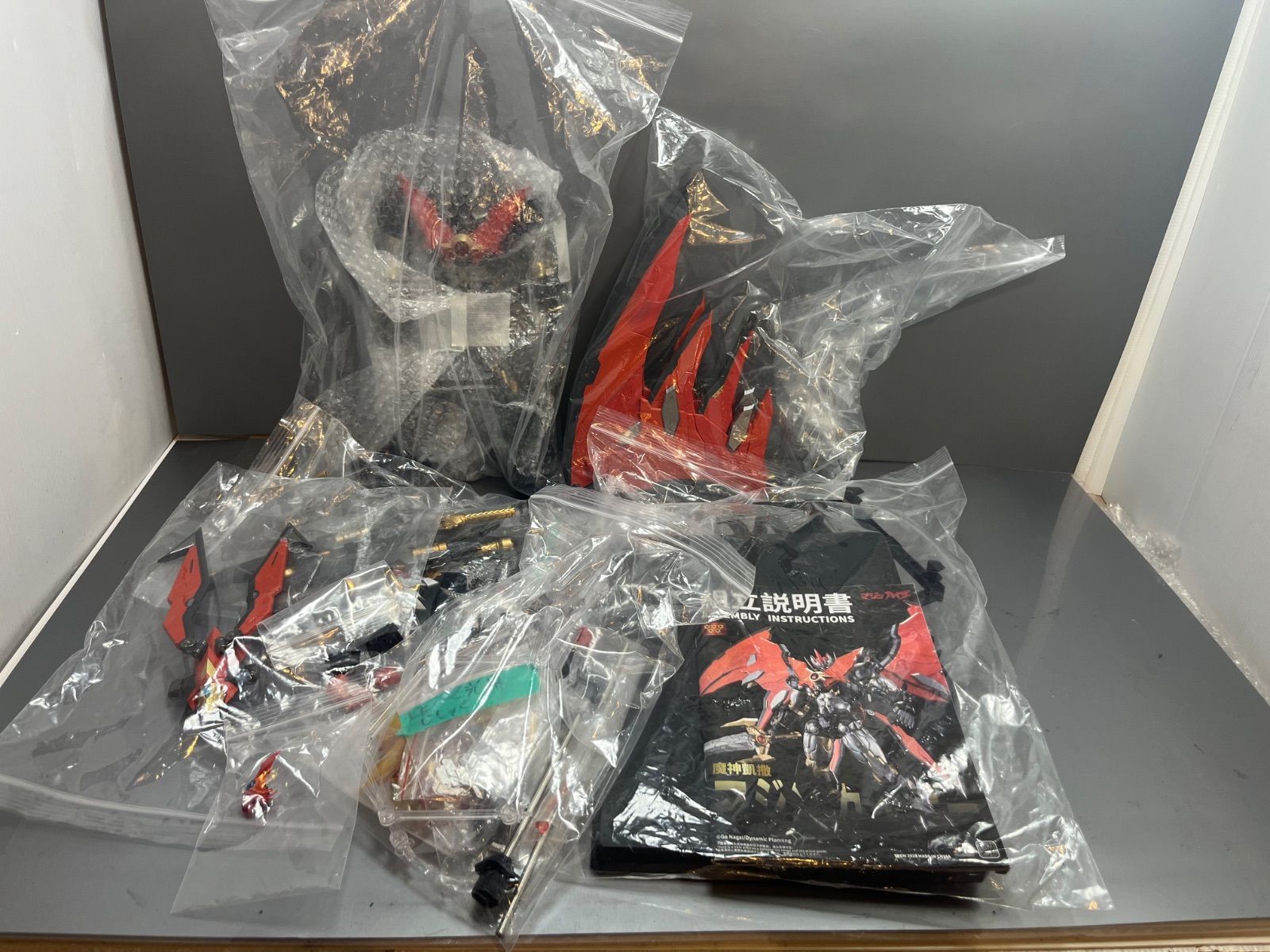 【完成品】TRON MODEL × DRAGON HORSE マジンカイザー 合金フレーム プラスチックモデルキット プラモデル　完成品