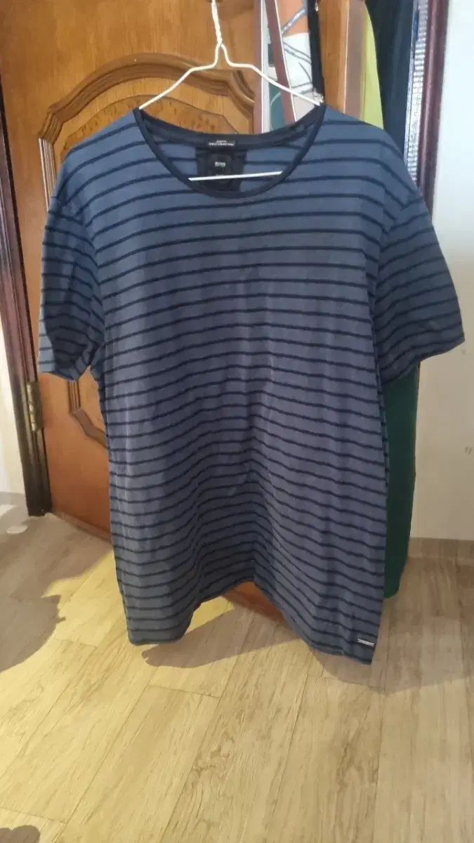 ボス ストライプ半袖Tシャツ ネイビー XL