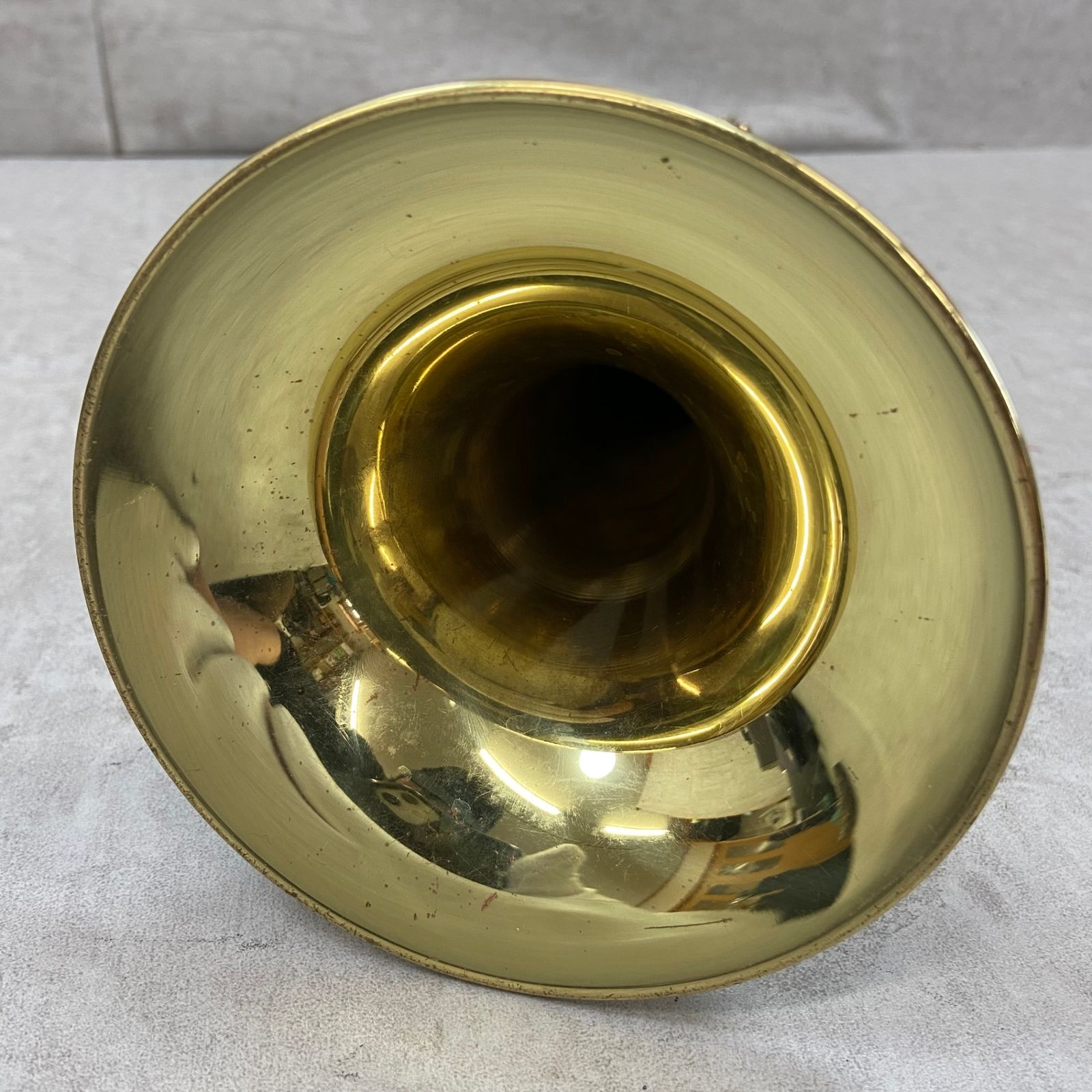ヤマハ B♭トランペット YTR-235 ラッカー 純正レザーケース 管楽器