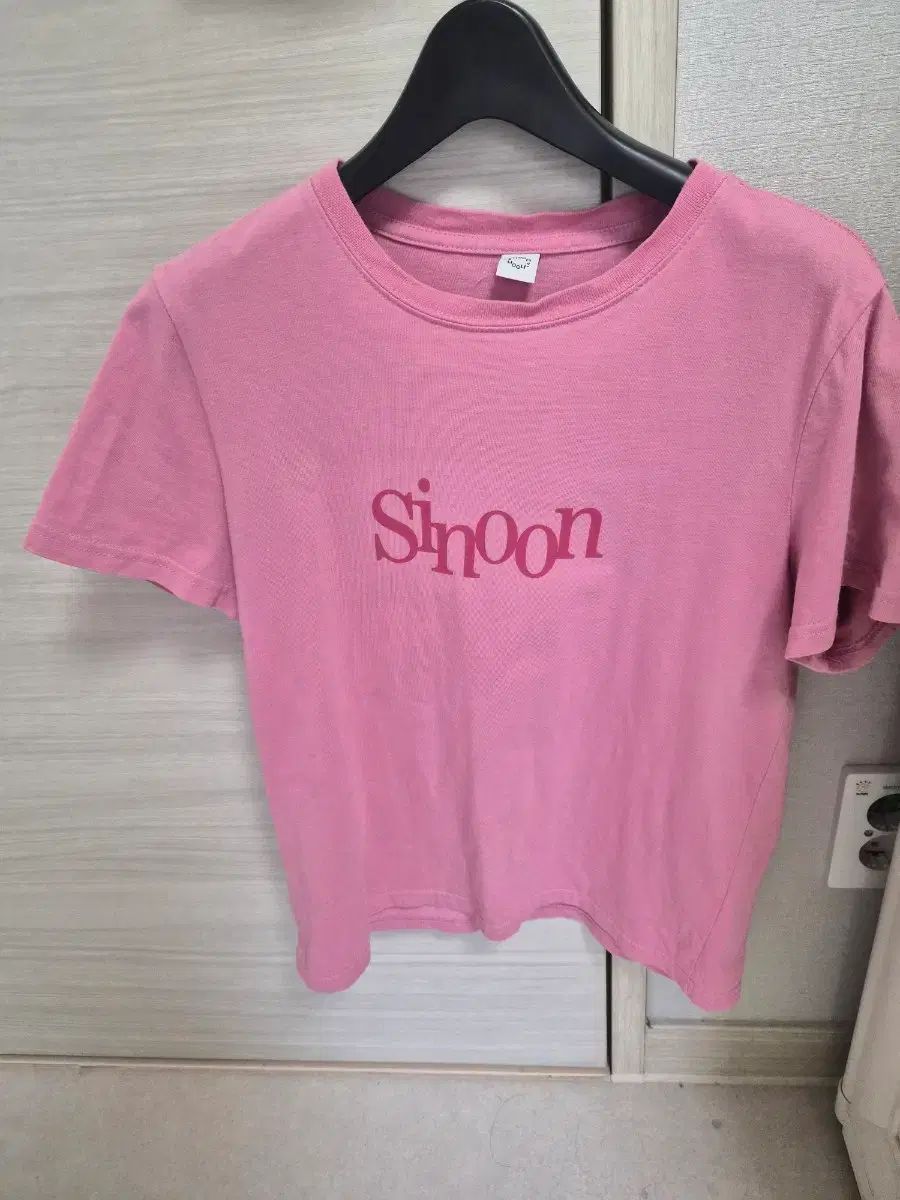 SINOON シヌーン ピンク 半袖 Tシャツ Sinoon