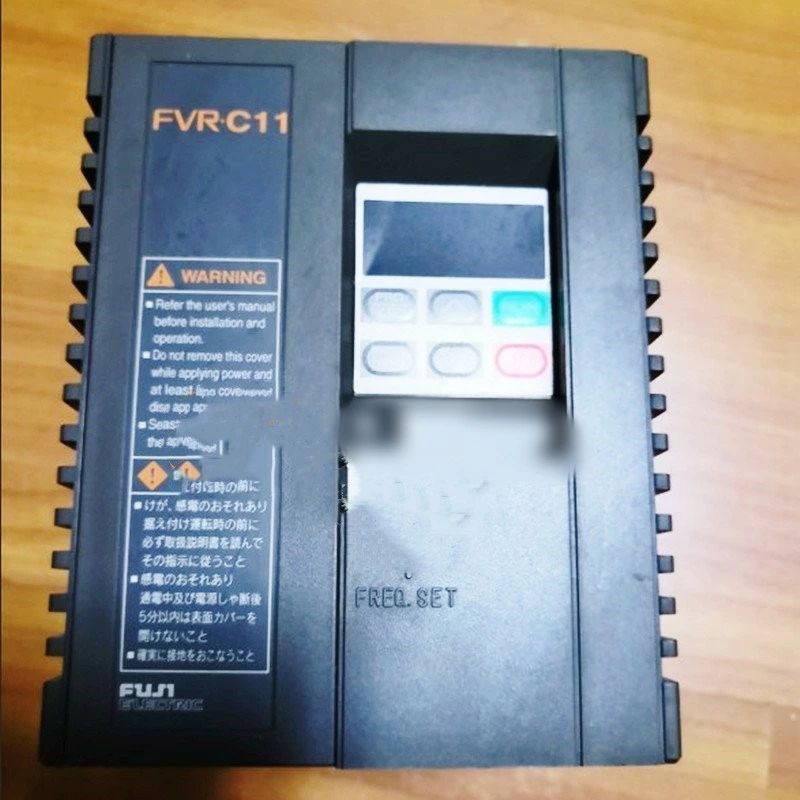 新品【 ★送料無料 】FUJI 富士電機 FVR2.2C11S-2FN 2.2KW 220V用インバーター【６ヶ月保証】