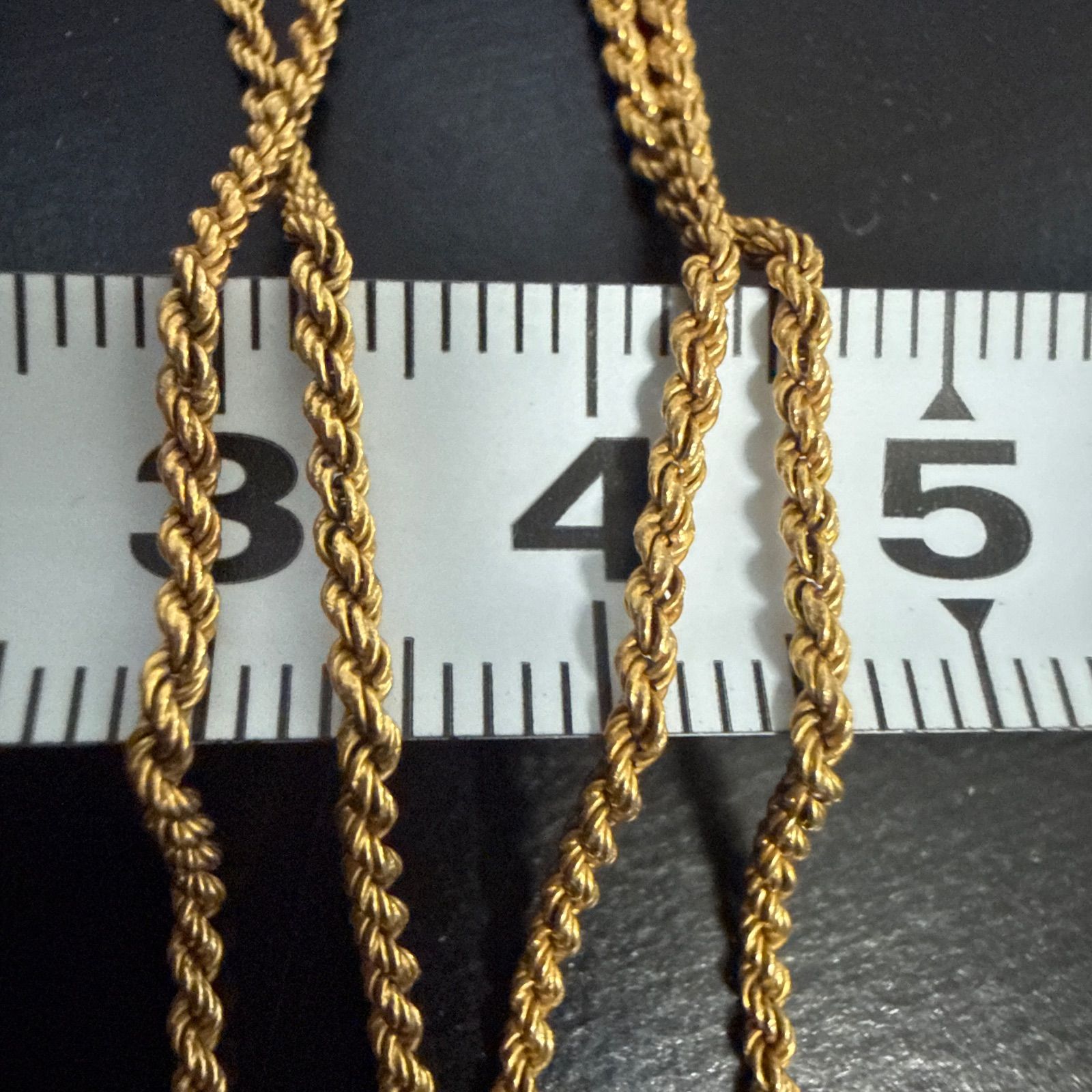 K18YGツイストチェーンネックレス39cm 4.6g 地金 身につける資産 これ 