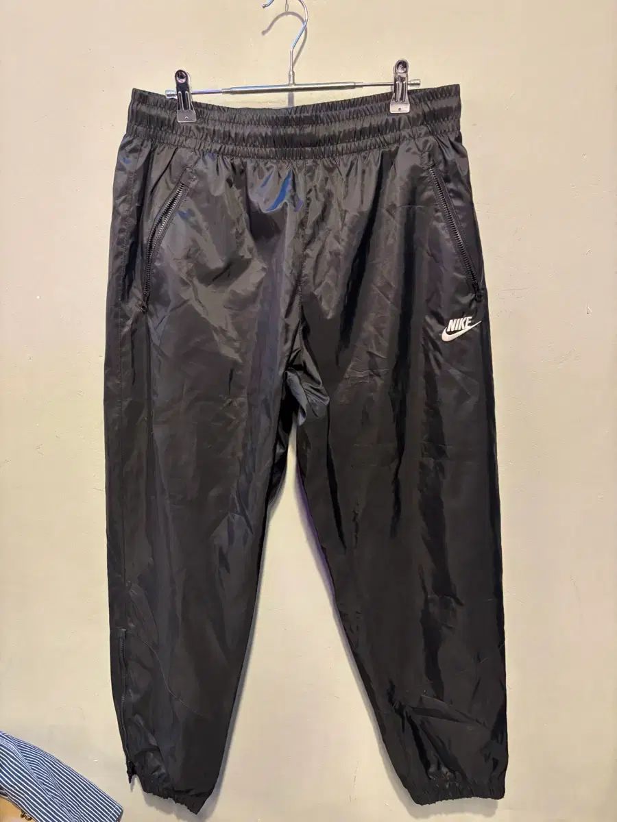 ナイキ NIKE 正規品 ナイロンパンツ
