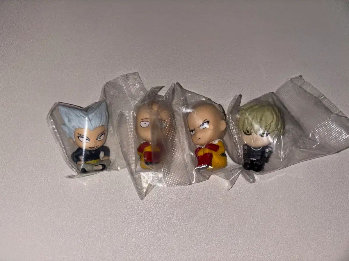ワンパンマン まちぼうけ 4種 まとめ出品