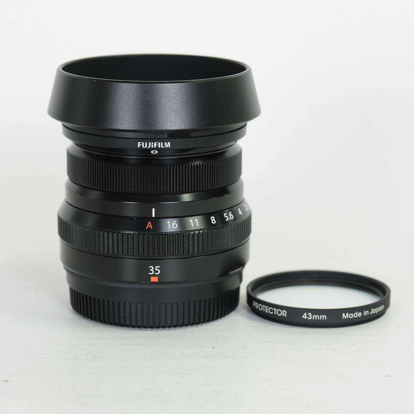 純正レンズフード・フィルター付 FUJIFILM XF35mmF2 R WR フジノン 