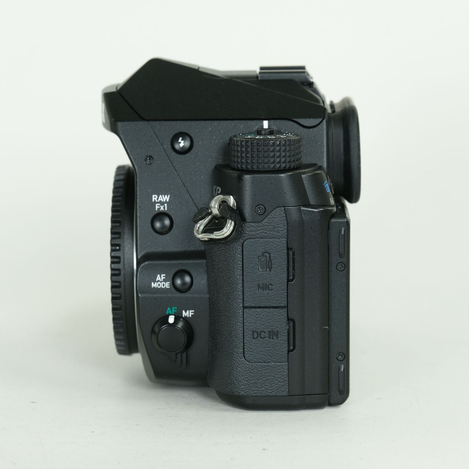 良品 | シャッター数39,272回｜バッテリー3個付] PENTAX KP | PENTAX K