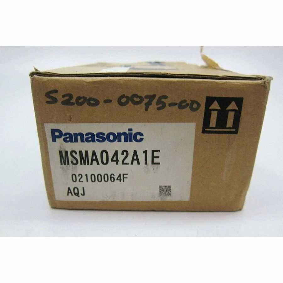 【新品★送料無料】PANASONIC/パナソニック サーボモータ MSMA042A1E【６ヶ月保証】