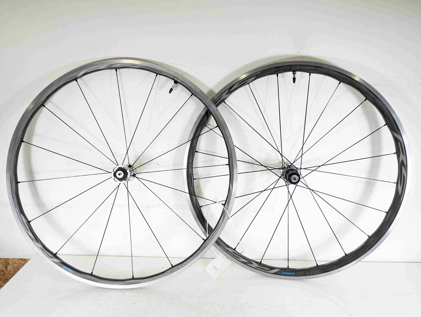 【並品】Shimano シマノ WH RS700 チューブレス 700c Shimano 11s リム ホイール HO260511E