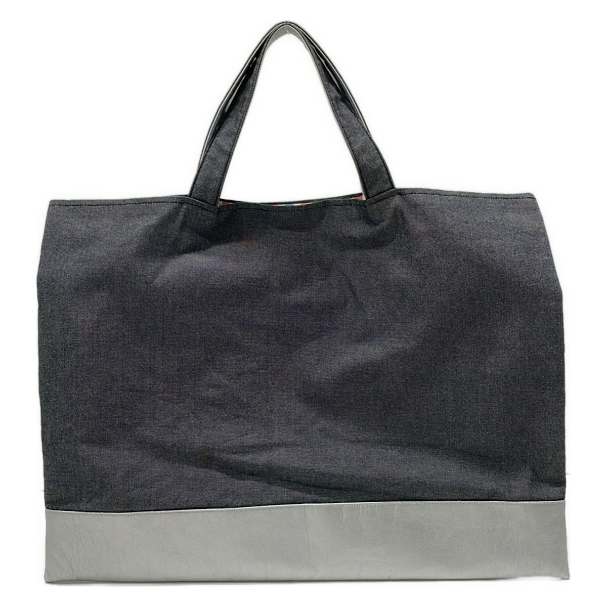 familiar(ファミリア) トートバッグ美品 - ダークグレー×シルバー 
