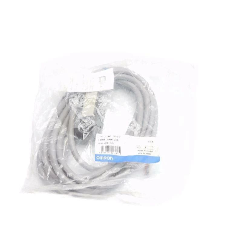 新品【 ★送料無料 】OMRON オムロンD4C-3002-M1J 用リミットスイッチ【６ヶ月保証】