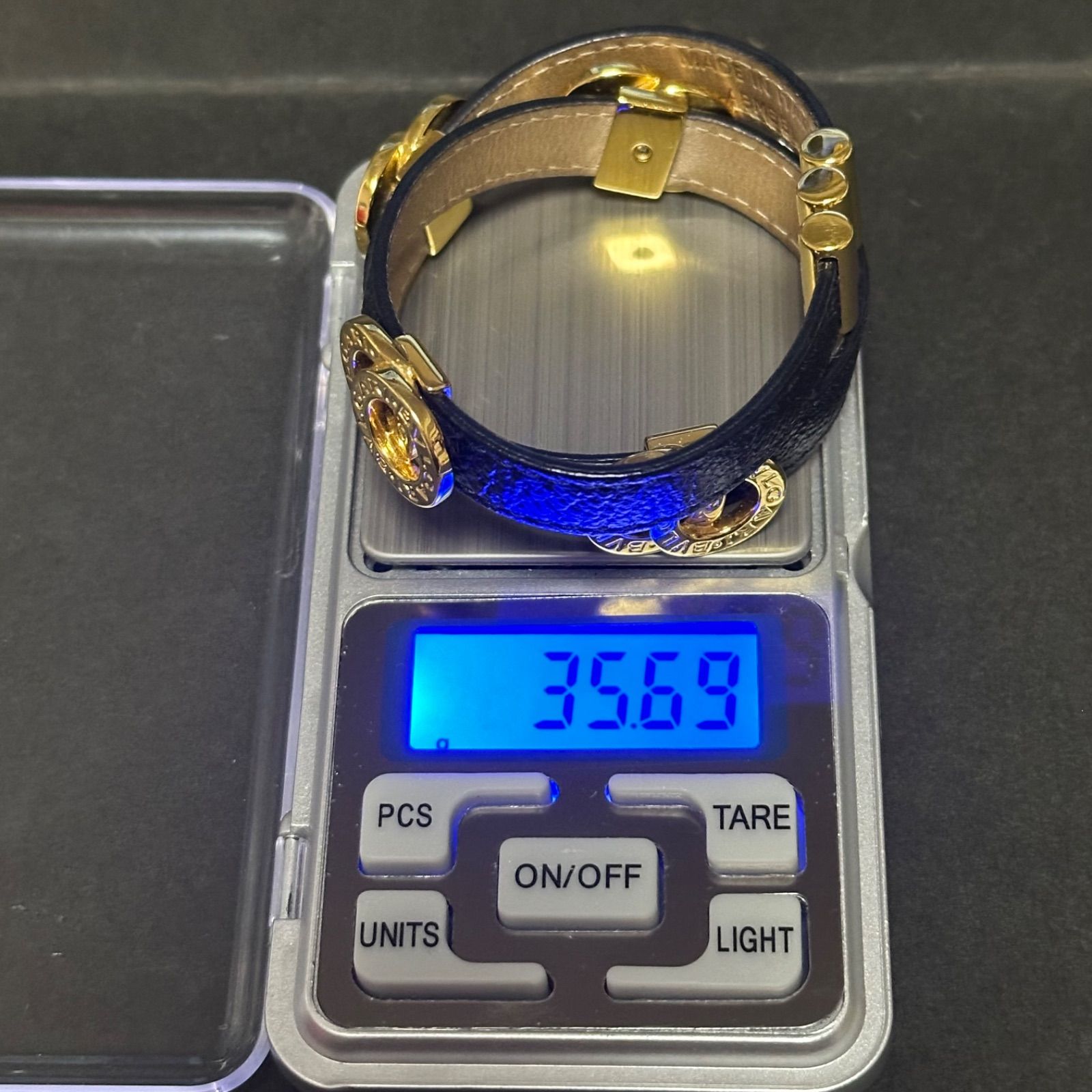 極美品 ブルガリ BVLGARI ブレスレット バングル ダブルコイン