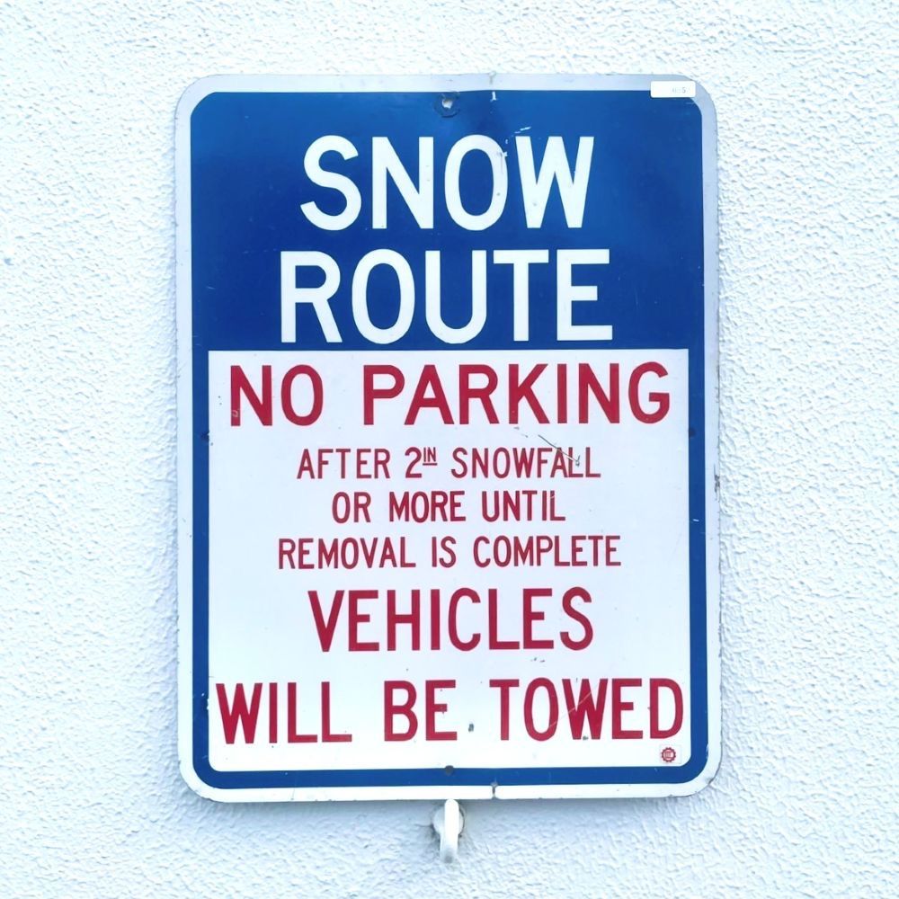 アメリカ ヴィンテージ SNOW ROUTE ロードサイン / 看板 駐車禁止 レッカー移動 ロードサイン 標識 USA ガレージ メタルサイン アメリカン雑貨