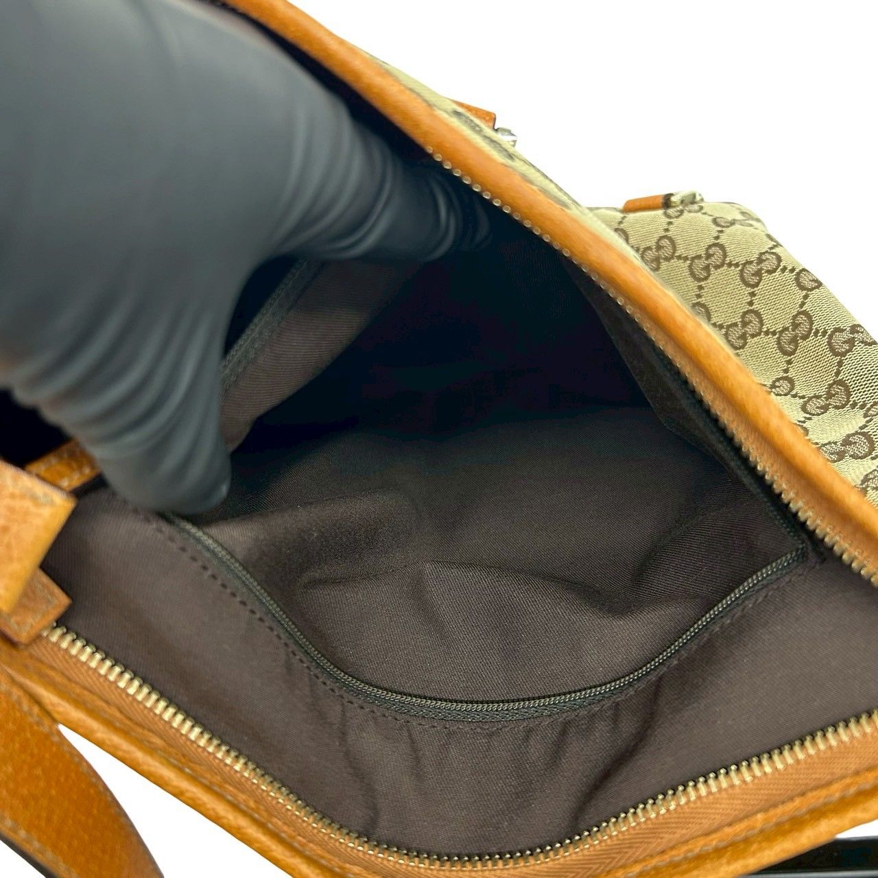 極 美品 GUCCI グッチ GG ロゴ 金具 キャンバス レザー 本革 セミ ワン 