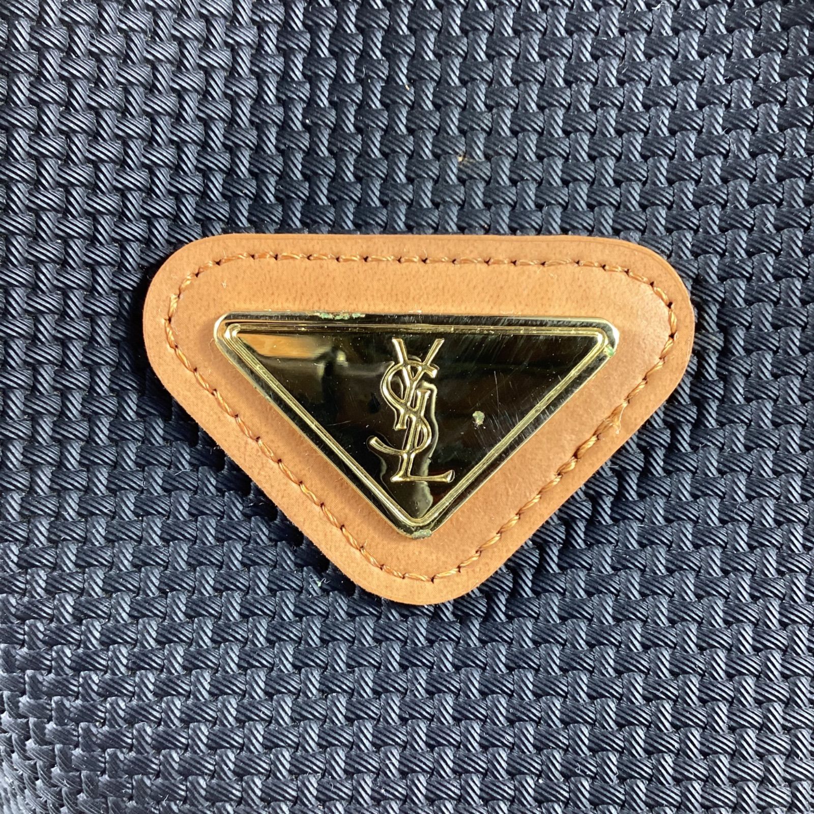 Yves Saint Laurent イヴサンローラン YSLロゴ カサンドラ 巾着 