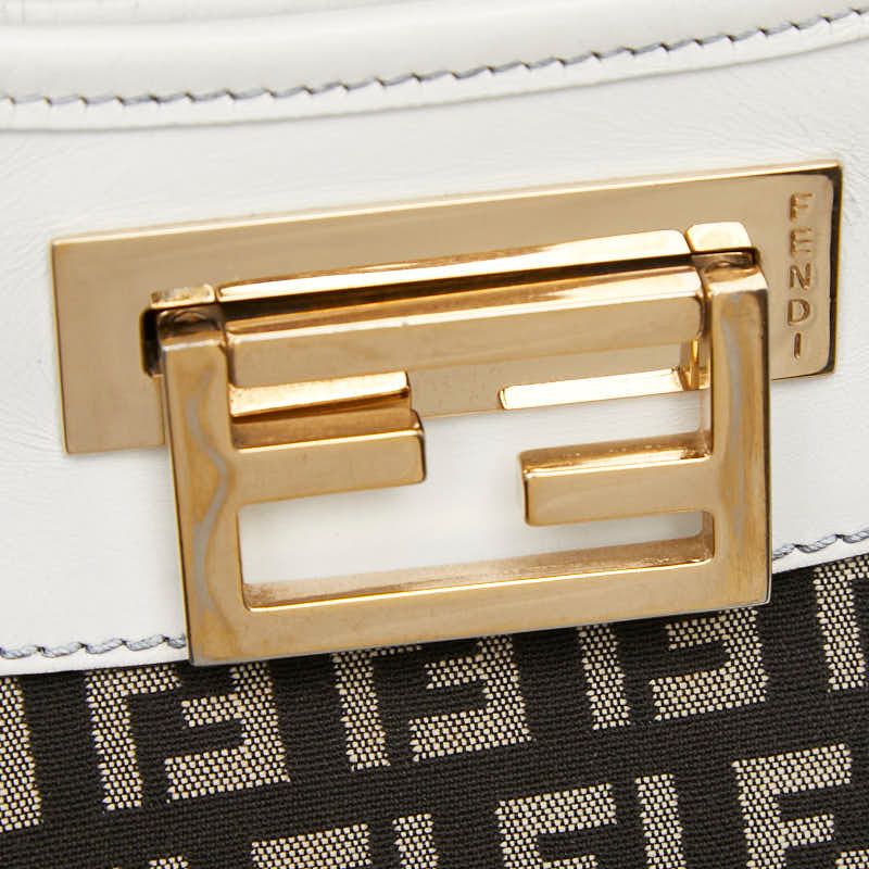 フェンディ キャンバス×レザー ショルダーバッグ ズッキーノ (値段交渉