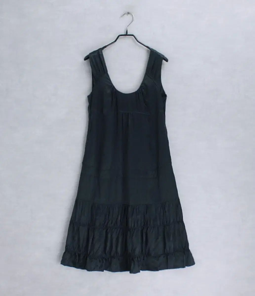 miumiu vtg シルク ONE PIECE 10,520円