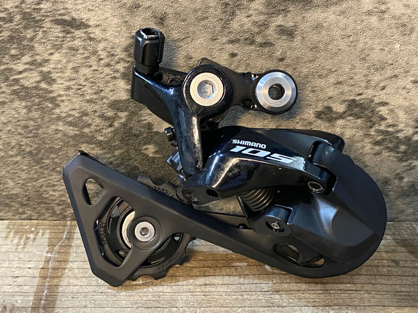 JN826 シマノ SHIMANO 105 RD-R7000 SS リアディレイラー 11S