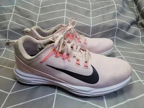 ナイキ NIKE GOLF(ナイキゴルフ) ウィメンズ ルナ コマンド2 880121-601 (正規品) 在庫整理マン
