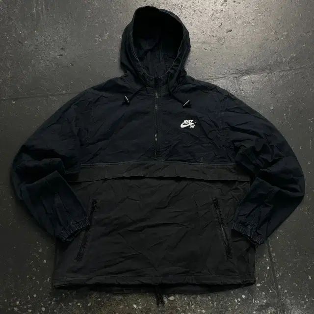 105 NIKE SB リップストップ アノラック