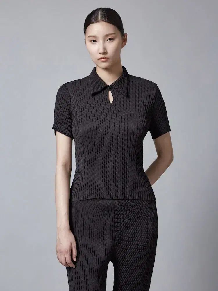 ISSEY MIYAKE Sleek スリック トップ