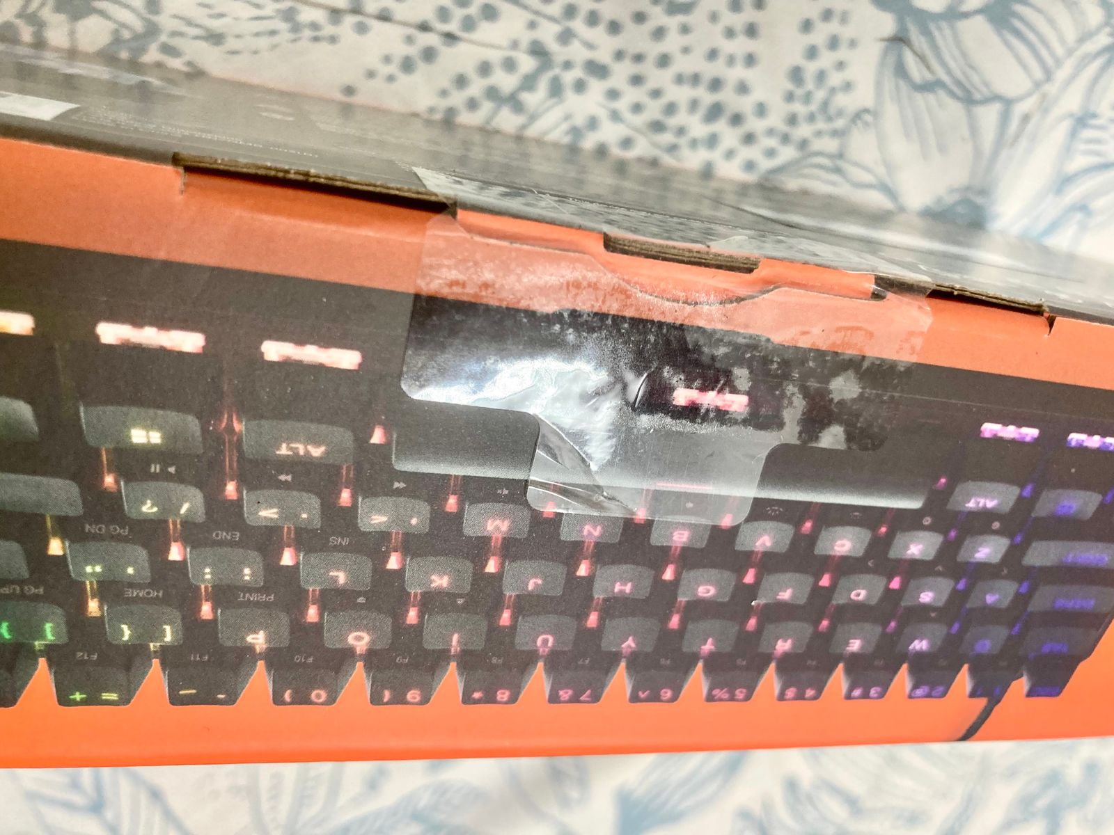 新品・未開封品】SteelSeries ゲーミングキーボード64825 Apex Pro