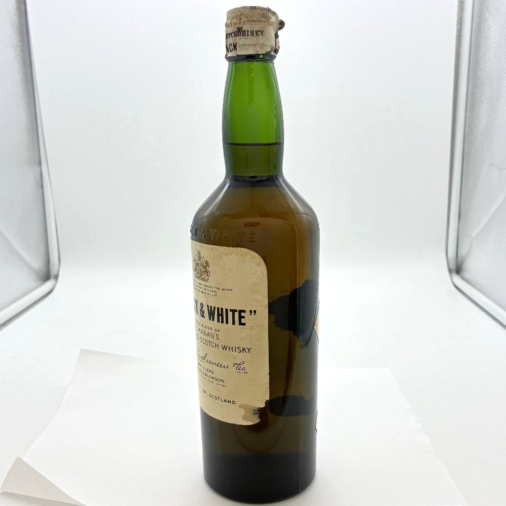 BLACK & WHITE 1970年古酒 ウイスキー - メルカリ