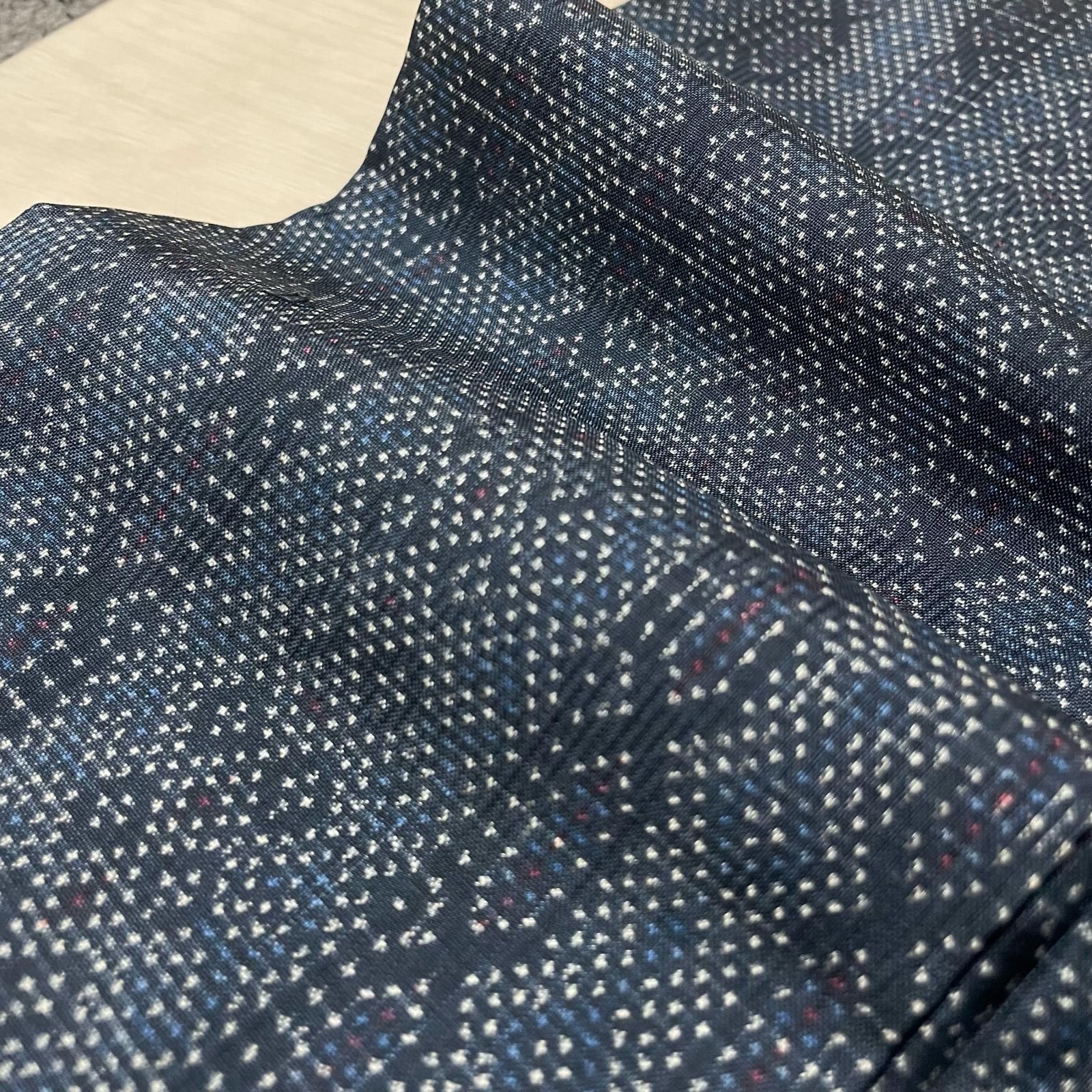 本場大島紬 縞模様 細かな絣 着物 正絹 X-1878