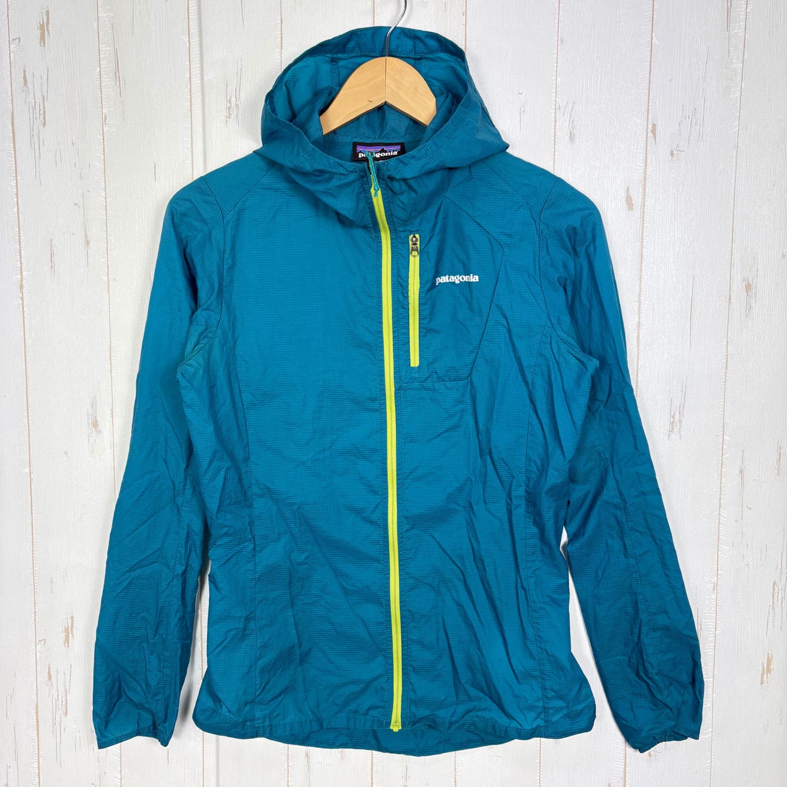 ✉️Women's XS ブルー系 2017 Patagonia ( パタゴニア ) フーディニ ジャケット Houdini Jacket ナイロン ウェア トップス アウター ジャケット ウィンドシェル z00058334 ウィンドシェル ア