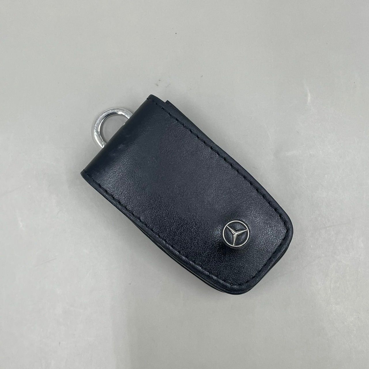 美品 Mercedes-Benz メルセデスベンツ キーケース キーホルダー ロゴ 