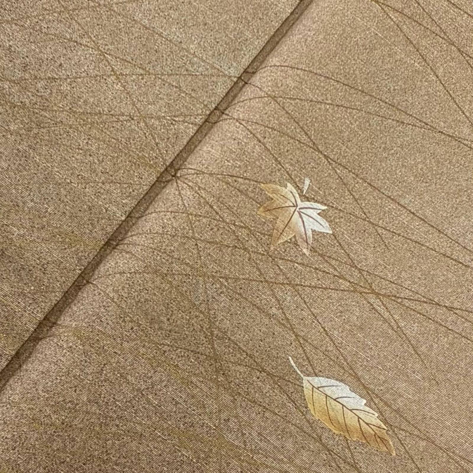 付け下げ 正絹 紬 紋なし しつけ糸 枯葉 イチョウ 紅葉 袷 着物 MK