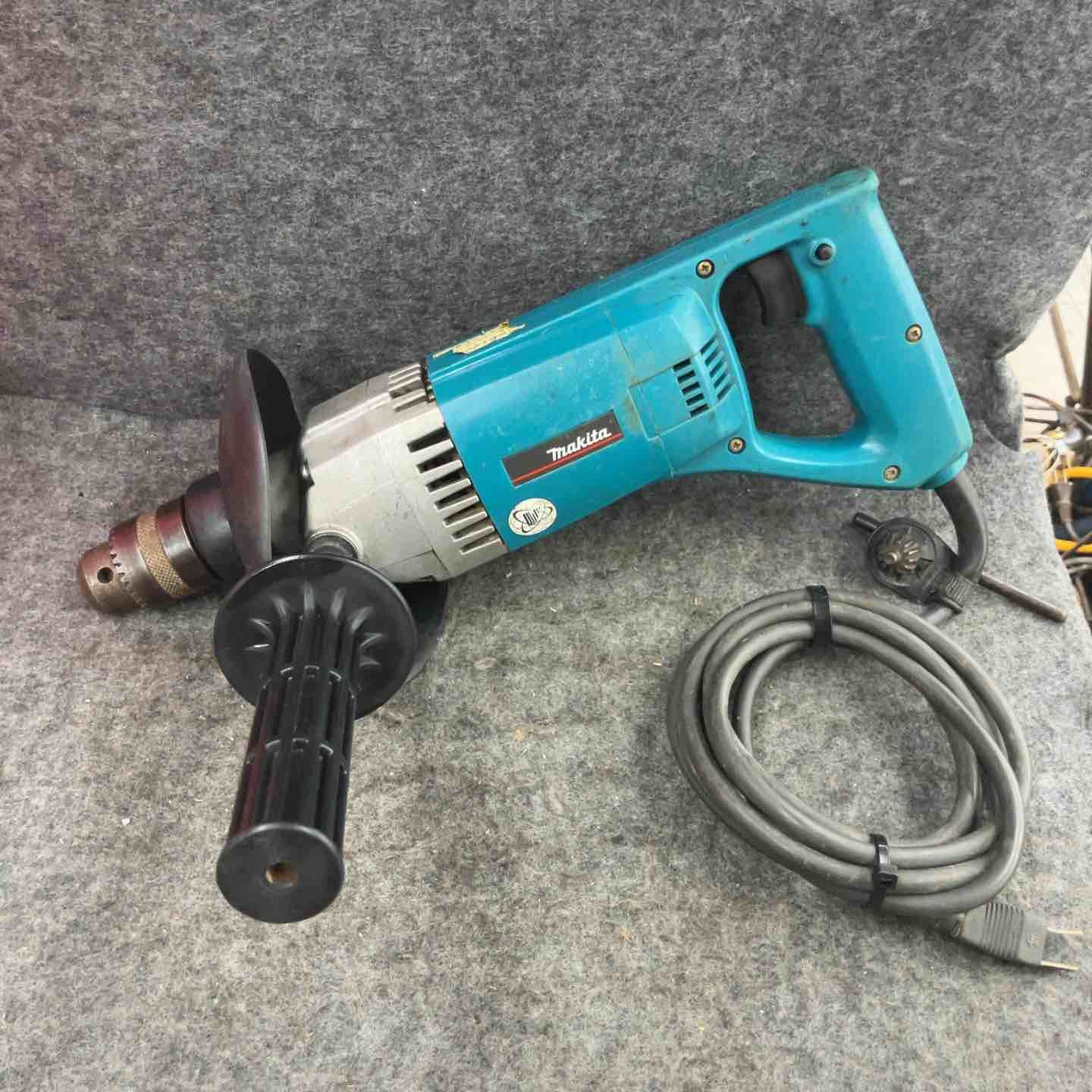 【現状品】☆マキタ(makita) ダイヤコア震動ドリル 8406【鴻巣店】