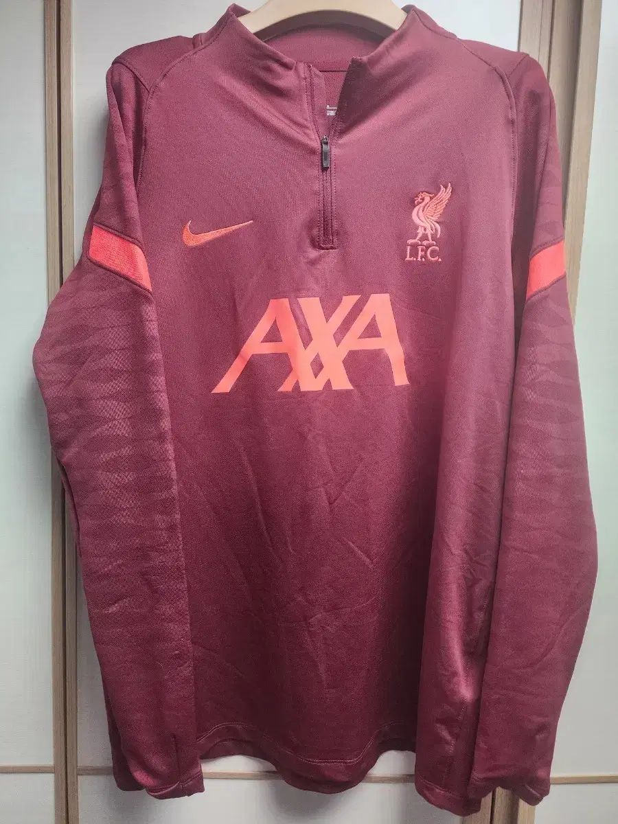 リヴァプール NIKE ドリルトップ