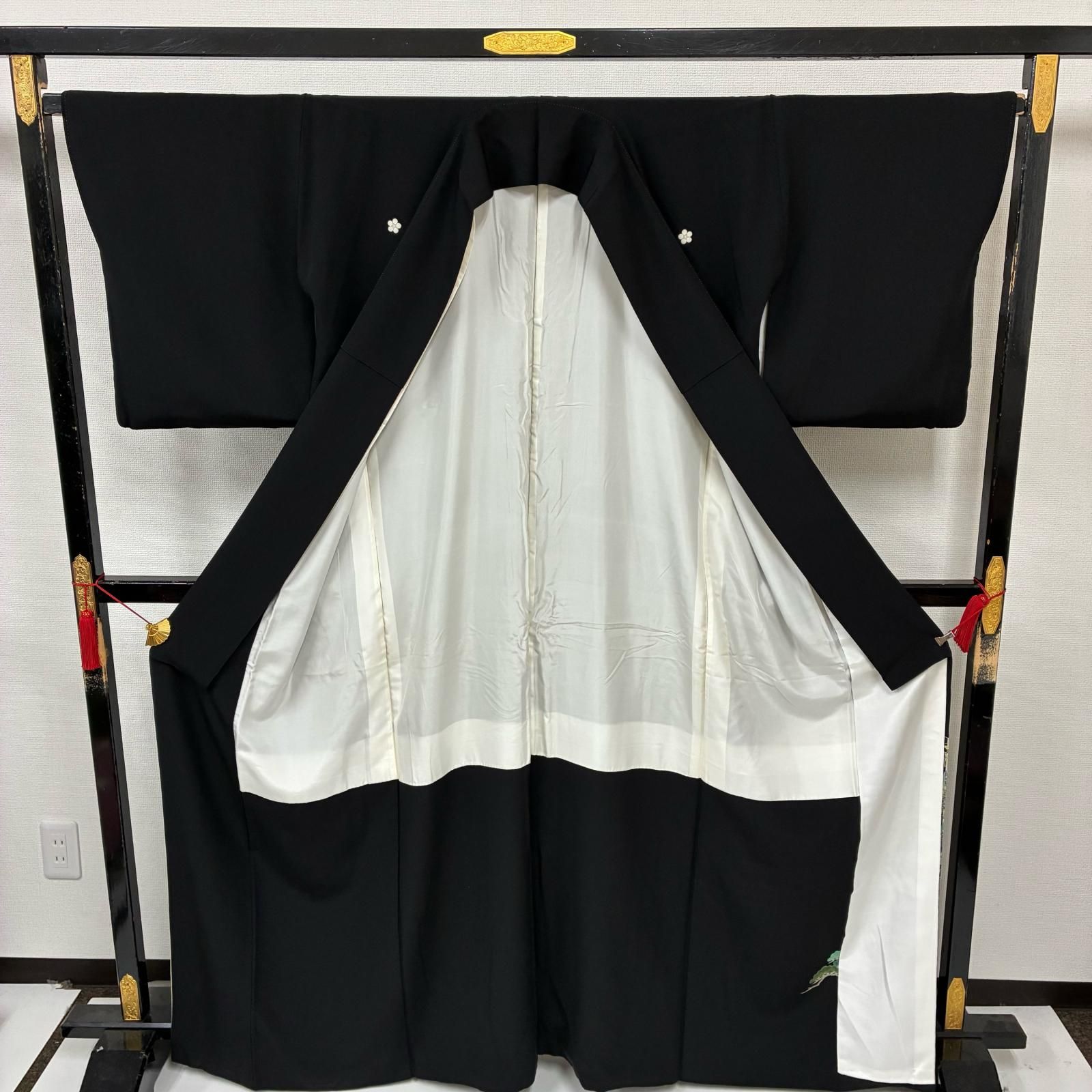 黒留袖 作家物 友禅 裄65.5 松 上品な染め 五つ紋 比翼 正絹 着物 MK